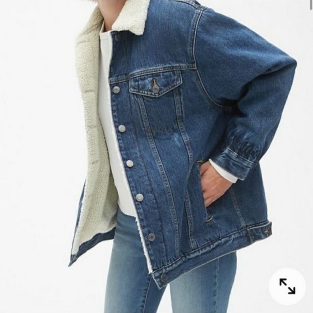 GAP Sherpa Lined Denim Trucker Jacket Dark Blue Oversized Cozy • SIZE SMALL - Picture 2 of 14